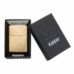 Zippo - Brass Herringbone Sweep -Gift Box Sales 549555 000 005