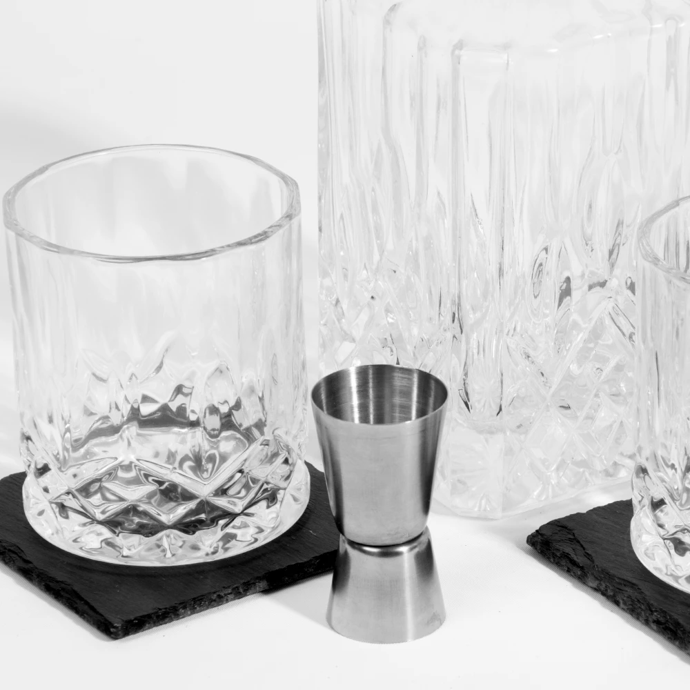 Refined Gifts Travel Bar 5 Refined Gifts Travel Bar - Image 3