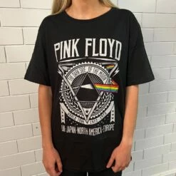 Pink Floyd Dark Side Of The Moon World Tour Full Logo Tee -Gift Box Sales 580708 000 005