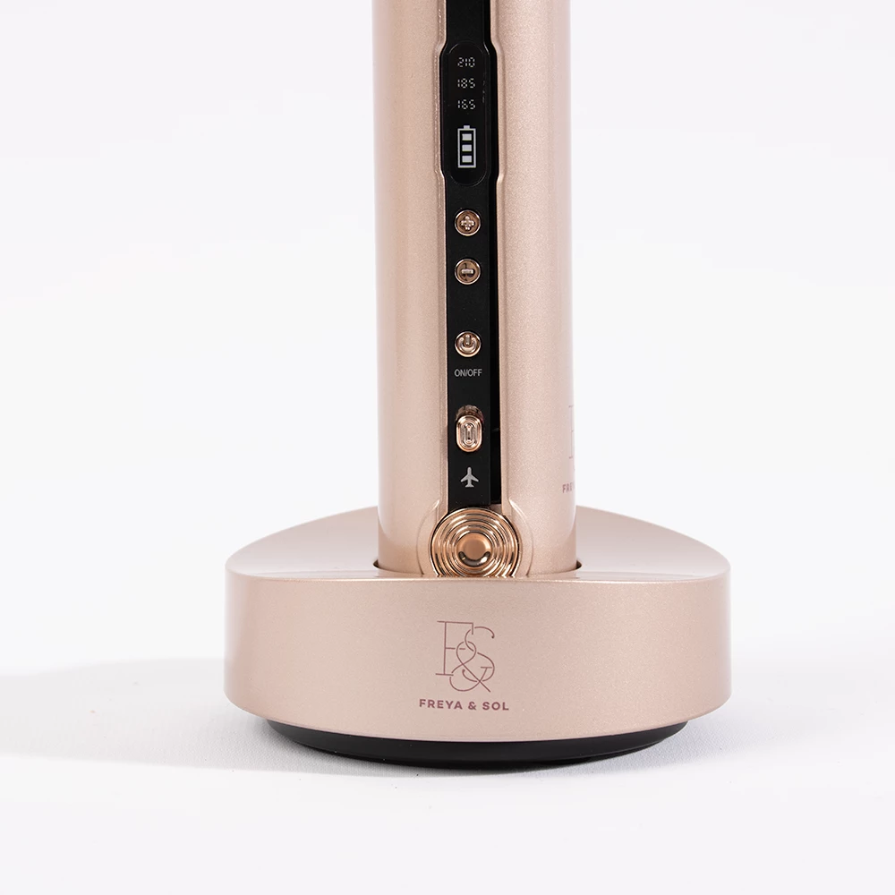 Freya And Sol Portable Mini Hair Straightener Rose Gold 7 Freya And Sol Portable Mini Hair Straightener Rose Gold - Image 5